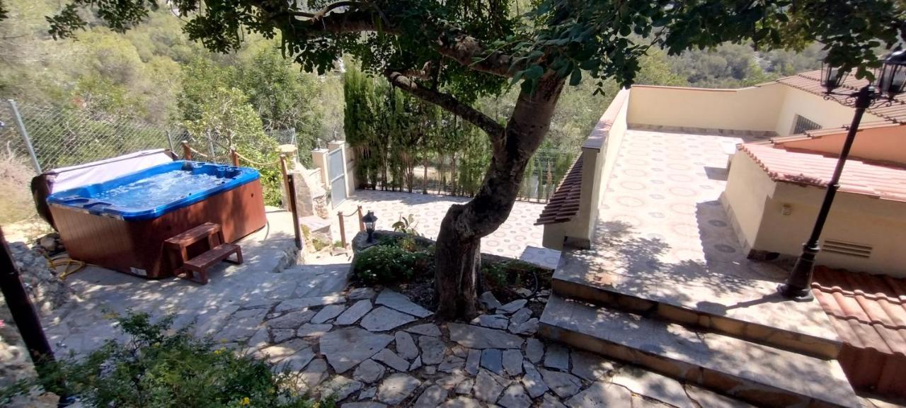 Silom House Villa Sant Pere De Ribes Exteriör bild