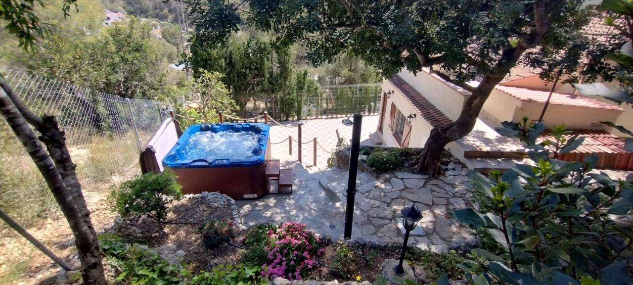 Silom House Villa Sant Pere De Ribes Exteriör bild