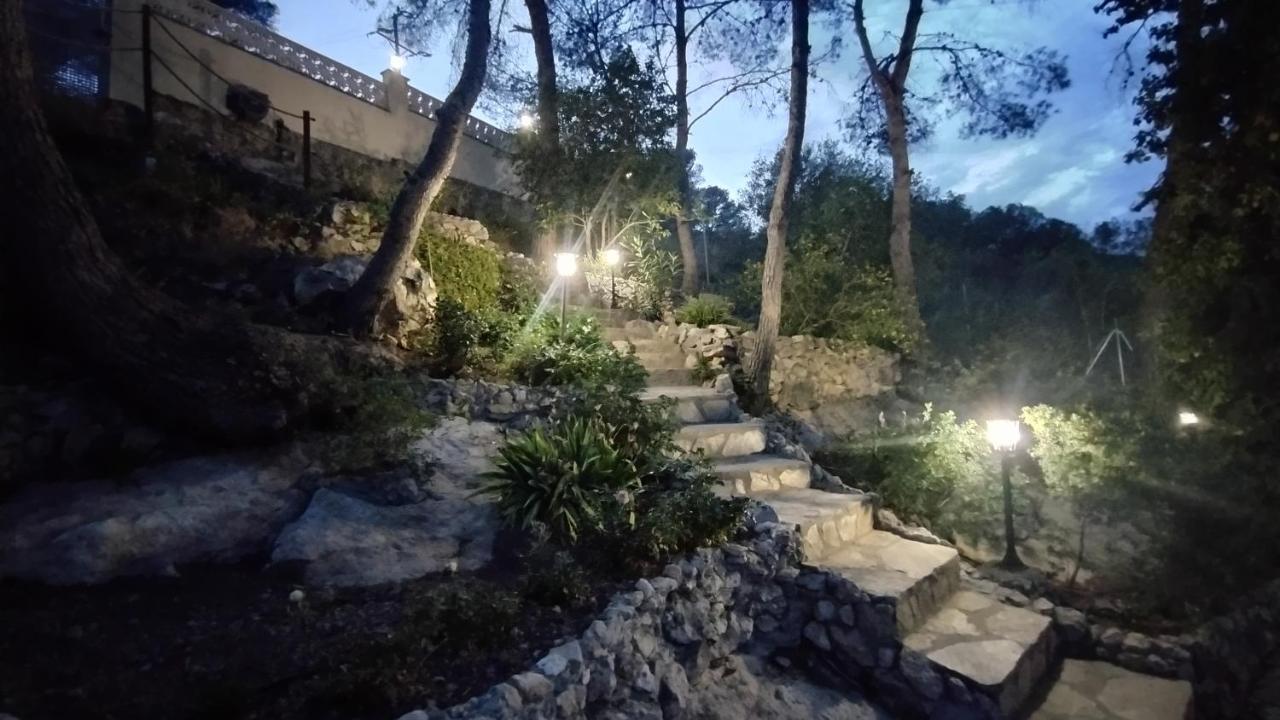 Silom House Villa Sant Pere De Ribes Exteriör bild