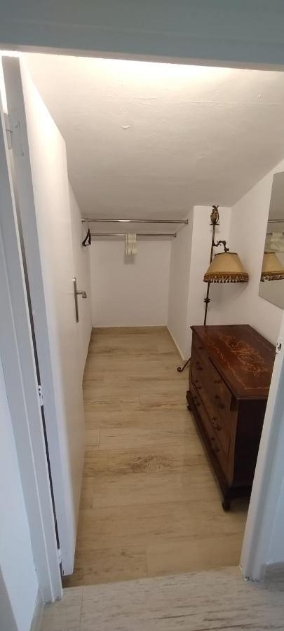 Silom House Villa Sant Pere De Ribes Exteriör bild