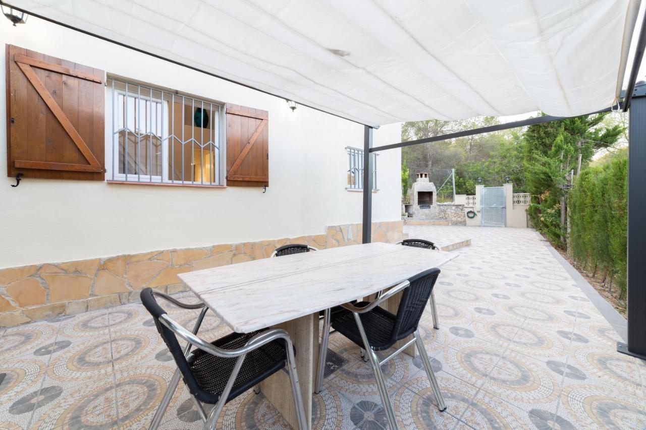 Silom House Villa Sant Pere De Ribes Exteriör bild