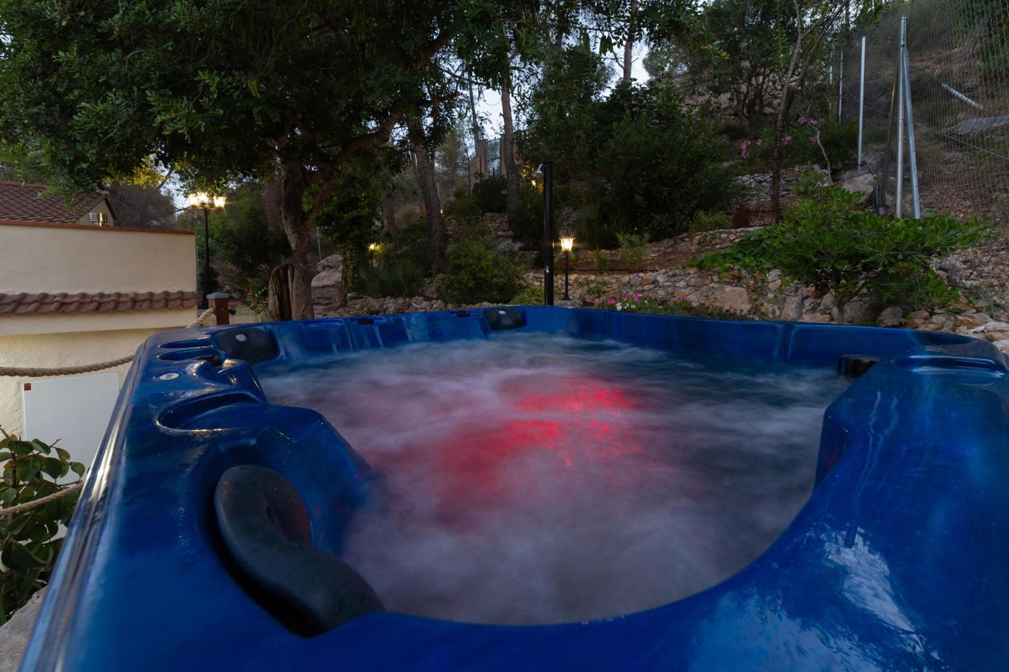Silom House Villa Sant Pere De Ribes Exteriör bild